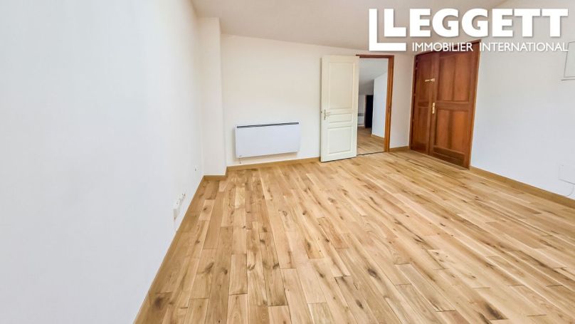 A louer APPARTEMENT T3 100 M2  BORDEAUX