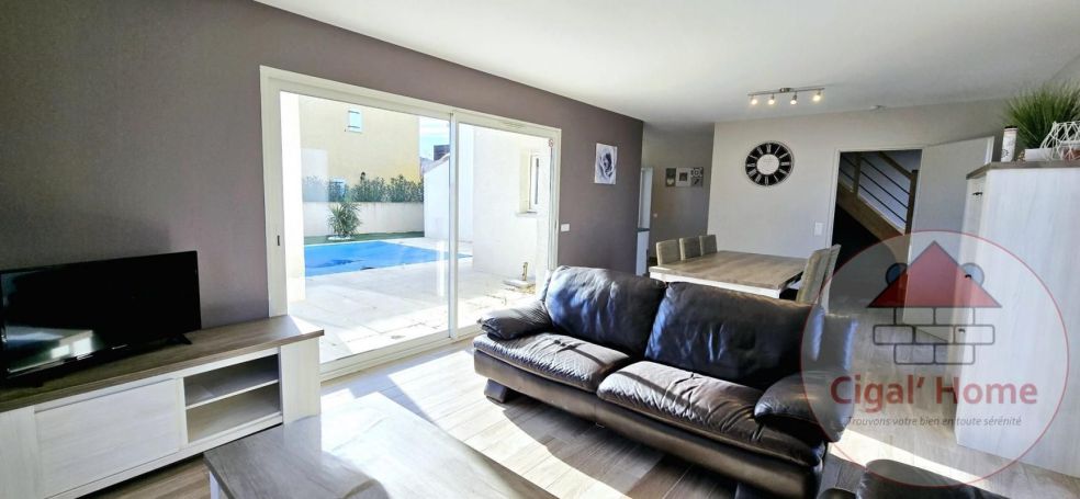 A louer MAISON  CONTEMPORAINE BORD DE MER LA PALME