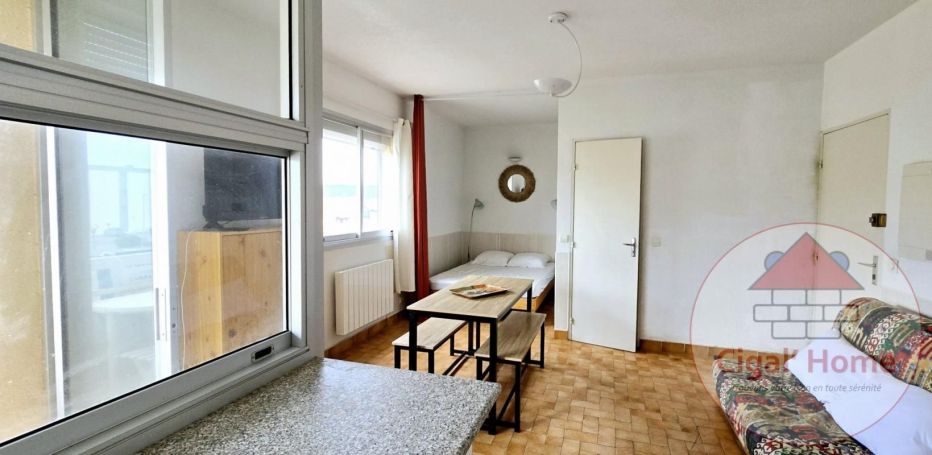 A louer STUDIO  26 M2 TERRASSE BORD DE MER PORT LA NOUVELLE