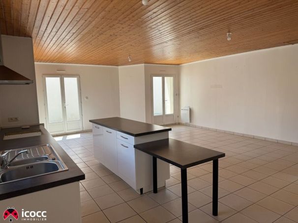 A vendre Maison d' habitaion de 129 m2 comprenant 4 chambres 85460 L Aiguillon La Presqu Ile