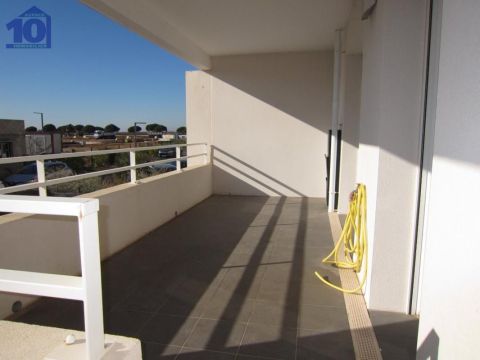 A vendre APPARTEMENT T2 38 M2 TERRASSE BORD DE MER SERIGNAN