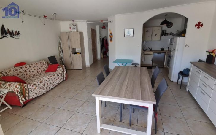 A louer APPARTEMENT T3 67 M2 TERRASSE BORD DE MER VALRAS PLAGE