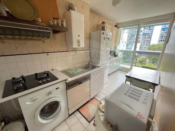 A louer APPARTEMENT T5 88 M2  MERIGNAC