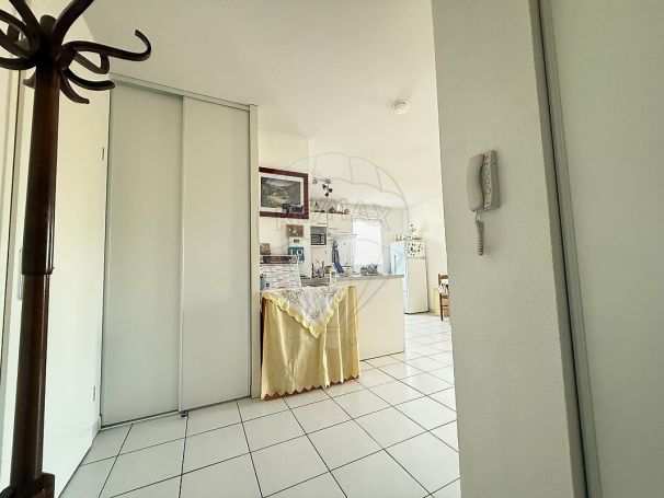 A louer APPARTEMENT T3 57 M2 TERRASSE BORD DE MER ROYAN