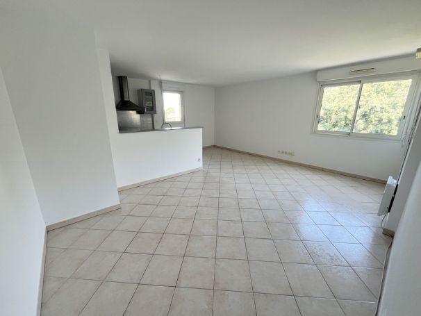 A louer APPARTEMENT NEUF T2 47 M2 TERRASSE  MARSEILLE 13EME