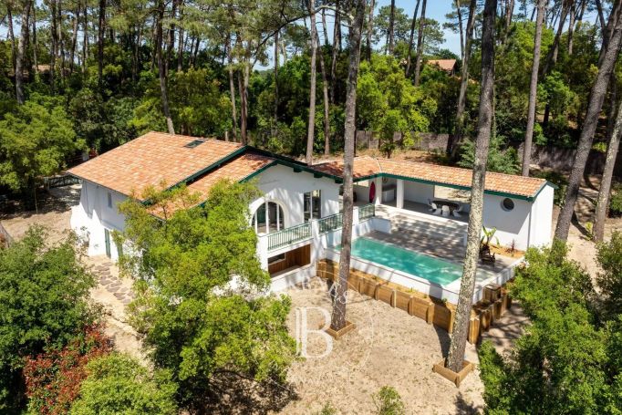 A louer MAISON CONTEMPORAINE 6 PIECES 290 M² BORD DE MER HOSSEGOR