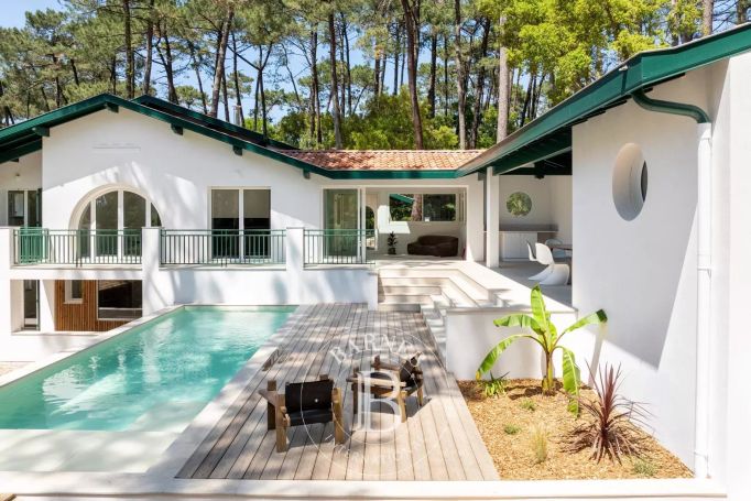 A louer MAISON CONTEMPORAINE 6 PIECES 290 M² BORD DE MER HOSSEGOR