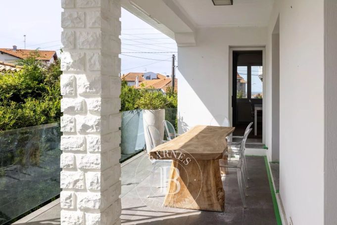 A vendre MAISON  7 PIECES 220 M2 BORD DE MER BIARRITZ