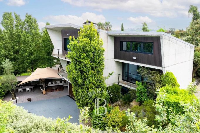 A vendre MAISON  CONTEMPORAINE BORD DE MER SAN SEBASTIáN