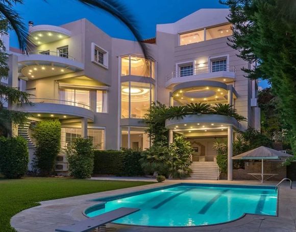 A vendre Merveilleuse villa de luxe 7 PIECES 800 M² VUE MER Voula