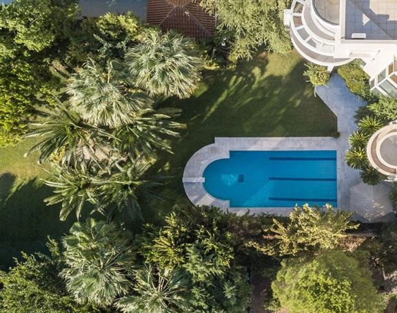 A vendre Merveilleuse villa de luxe 7 PIECES 800 M² VUE MER Voula