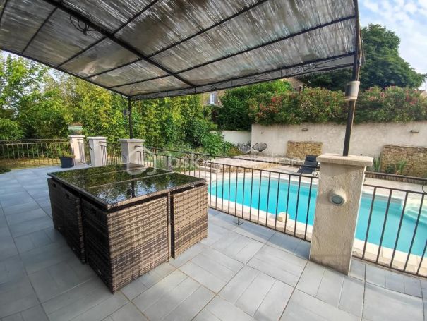 A louer MAISON  5 PIECES 100 M2  SALAZAC