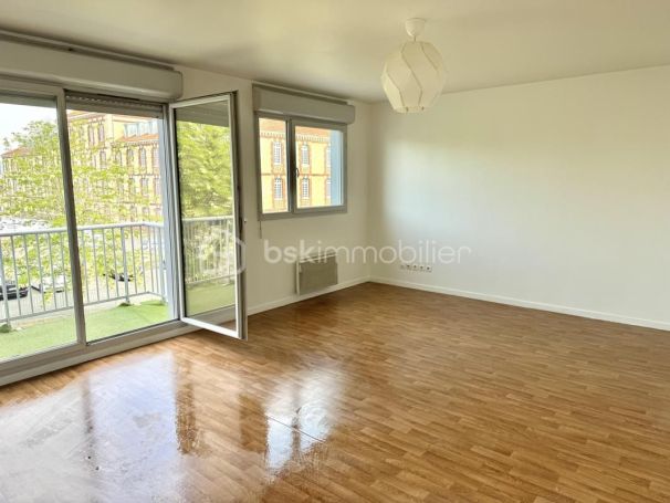 A louer APPARTEMENT T3 75 M2  ROUEN