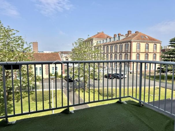 A louer APPARTEMENT T3 75 M2  ROUEN