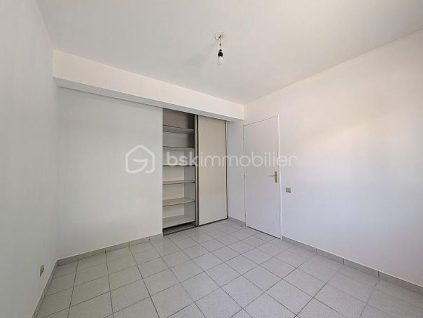A louer APPARTEMENT T3 60 M2 BORD DE MER ISTRES
