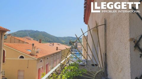 A louer APPARTEMENT T3 120 M2 BORD DE MER PORT VENDRES