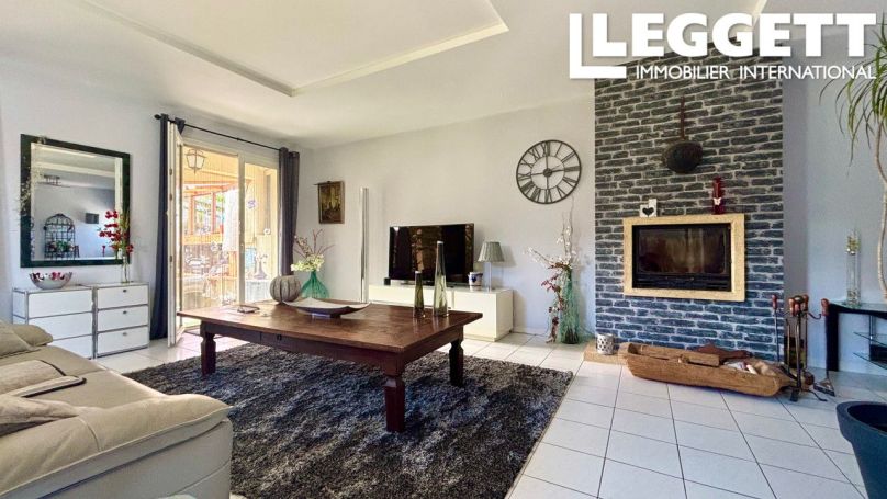 A louer MAISON  6 PIECES 125 M2  RODES