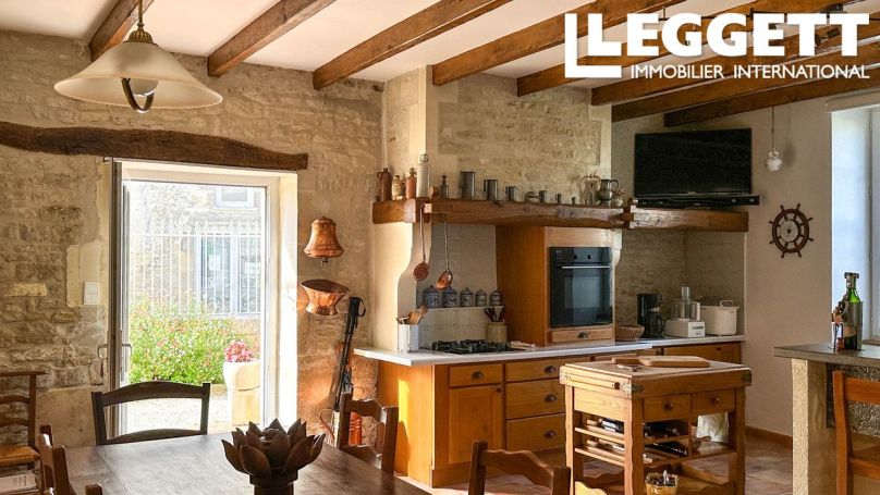A louer MAISON  DE MAîTRE  COURCERAC