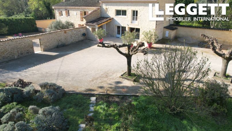 A vendre MAISON  DE MAîTRE  SAUVETERRE