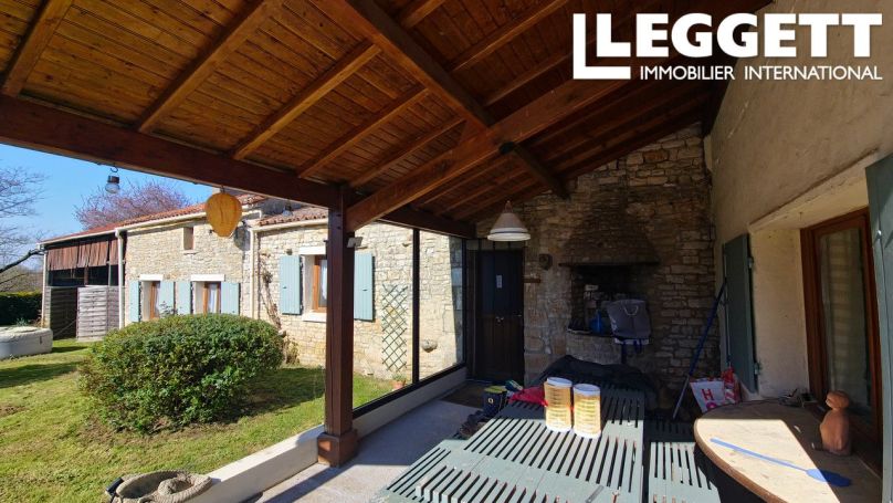 A louer GîTE  SAINT HILAIRE DES LOGES