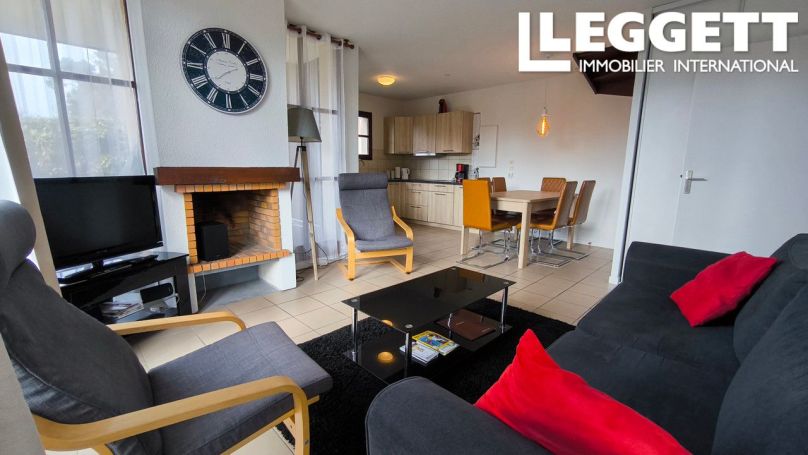 A louer MAISON  3 PIECES 60 M2  SALLES