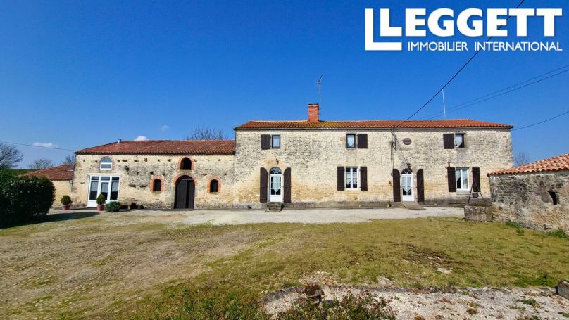 A vendre GîTE  MARSAIS STE RADEGONDE