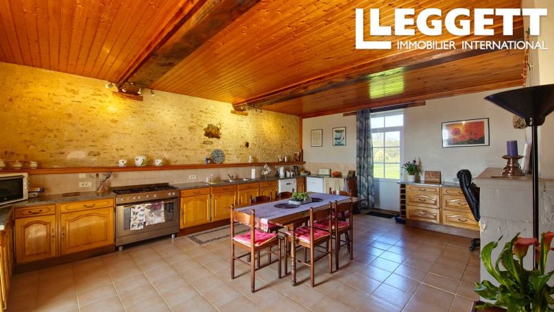 A vendre GîTE  MARSAIS STE RADEGONDE