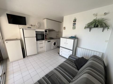A vendre APPARTEMENT T2 27 M2 BORD DE MER LE CAP D AGDE