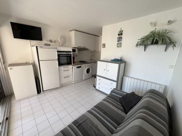 A vendre APPARTEMENT T2 27 M2 BORD DE MER LE CAP D AGDE
