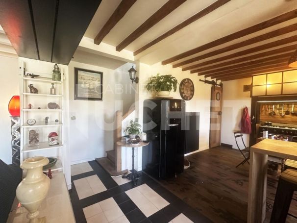 A louer LONGèRE  8 PIECES 170 M2  CAHAGNES