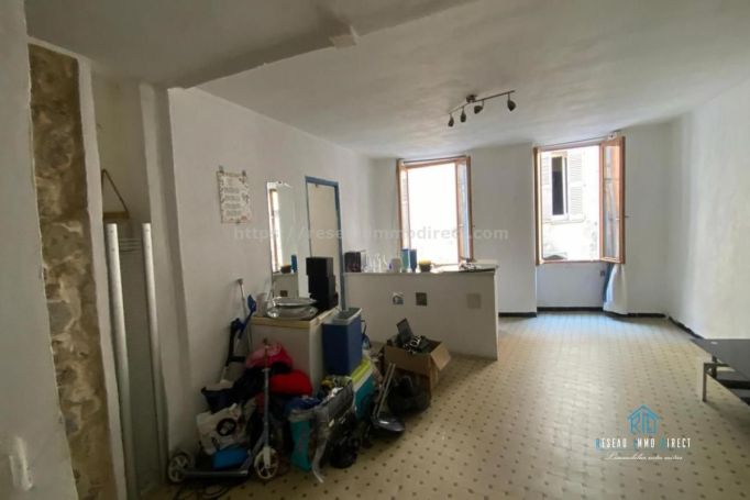 A louer STUDIO  46 M2  DRAGUIGNAN