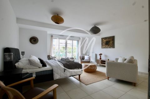 A vendre STUDIO  39 M2 BORD DE MER LANTON