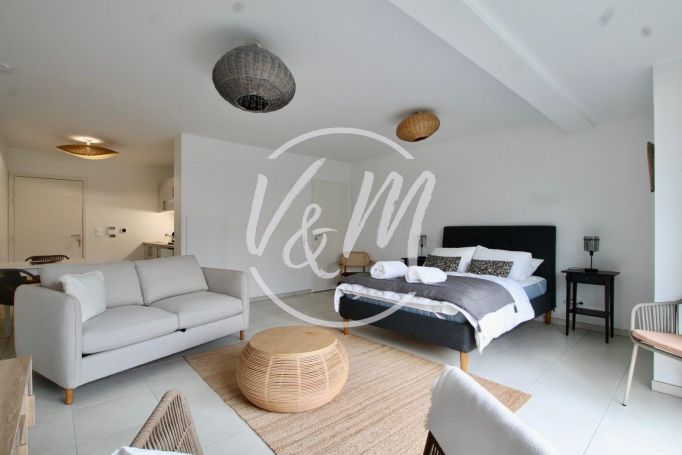 A vendre STUDIO  39 M2 BORD DE MER LANTON