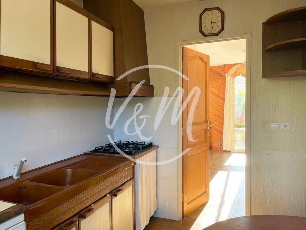 A vendre MAISON  DE MAîTRE BORD DE MER LANTON