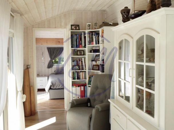 A vendre MAISON  CONTEMPORAINE BORD DE MER LE PORGE
