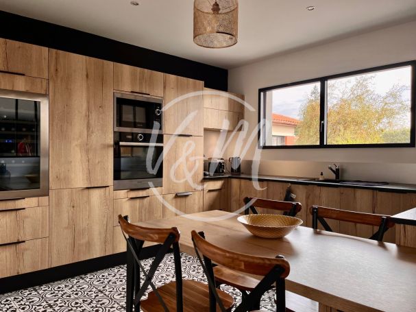 A vendre MAISON  CONTEMPORAINE BORD DE MER AUDENGE