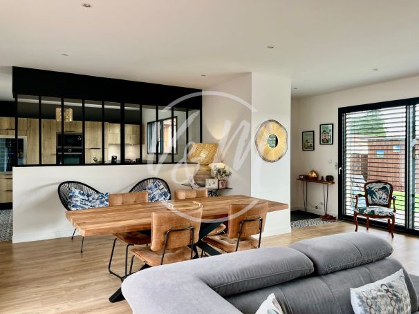 A vendre MAISON  CONTEMPORAINE BORD DE MER AUDENGE