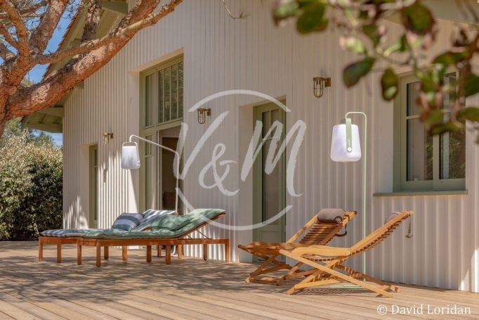 A vendre MAISON  D'ARCHITECTE BORD DE MER LEGE CAP FERRET