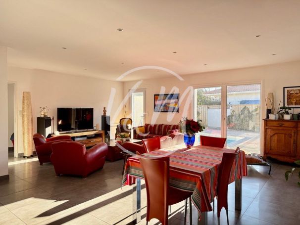 A vendre MAISON  6 PIECES 152 M2 BORD DE MER ANDERNOS LES BAINS