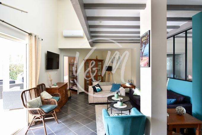 A vendre MAISON  6 PIECES 153 M2 BORD DE MER ANDERNOS LES BAINS