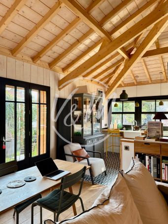 A vendre LOFT  5 PIECES 152 M2 BORD DE MER ANDERNOS LES BAINS