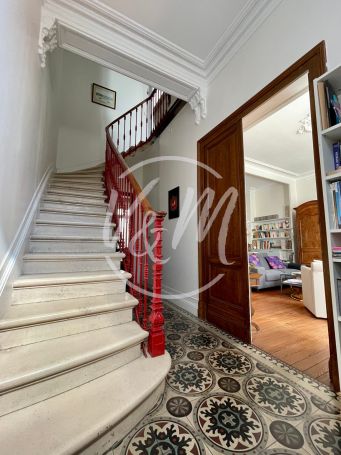 A vendre MAISON  4 PIECES 120 M2  BORDEAUX