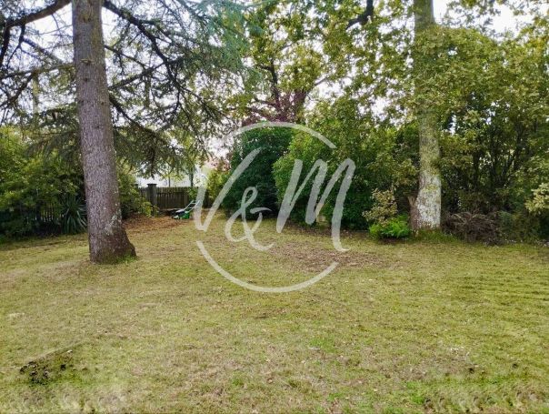 A vendre TERRAIN 841 M2 BORD DE MER ANDERNOS LES BAINS