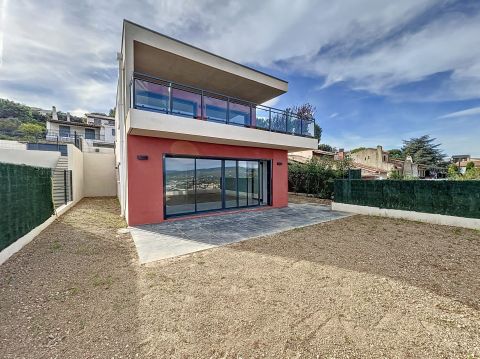 A vendre VILLA CONTEMPORAINE 3 PIECES VUE MER PANORAMIQUE  La Ciotat