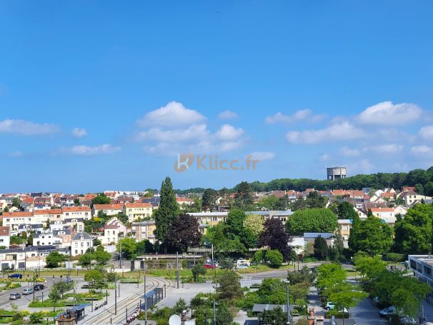 A vendre APPARTEMENT T1 AVEC CAVE ET STATIONNEMENT Le Havre