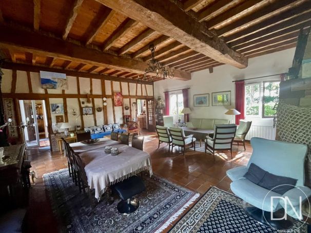 A vendre Maison 10 pieces bord de emr Saint-Pierre-en-Port