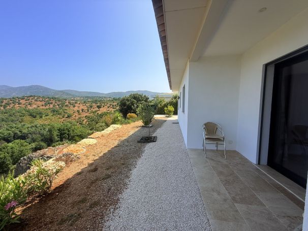 A vendre BELLE Maison 4 PIECES 130 M² plain-pied Sainte-Maxime