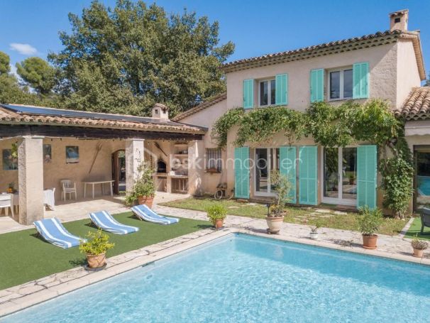 A louer MAISON  8 PIECES 253 M2  ROQUEFORT LES PINS