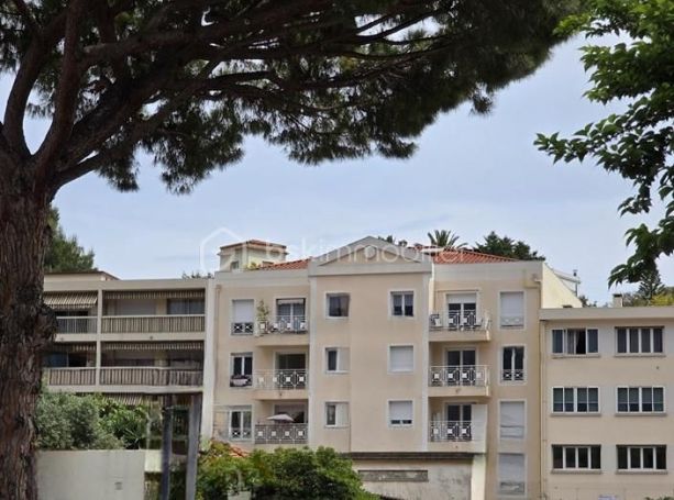A louer APPARTEMENT NEUF T2 46 M2 BORD DE MER LE CANNET