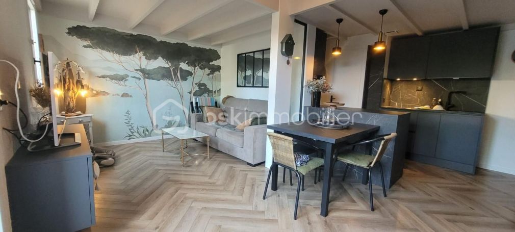 A louer APPARTEMENT T3 50 M2 TERRASSE BORD DE MER VAUX SUR MER